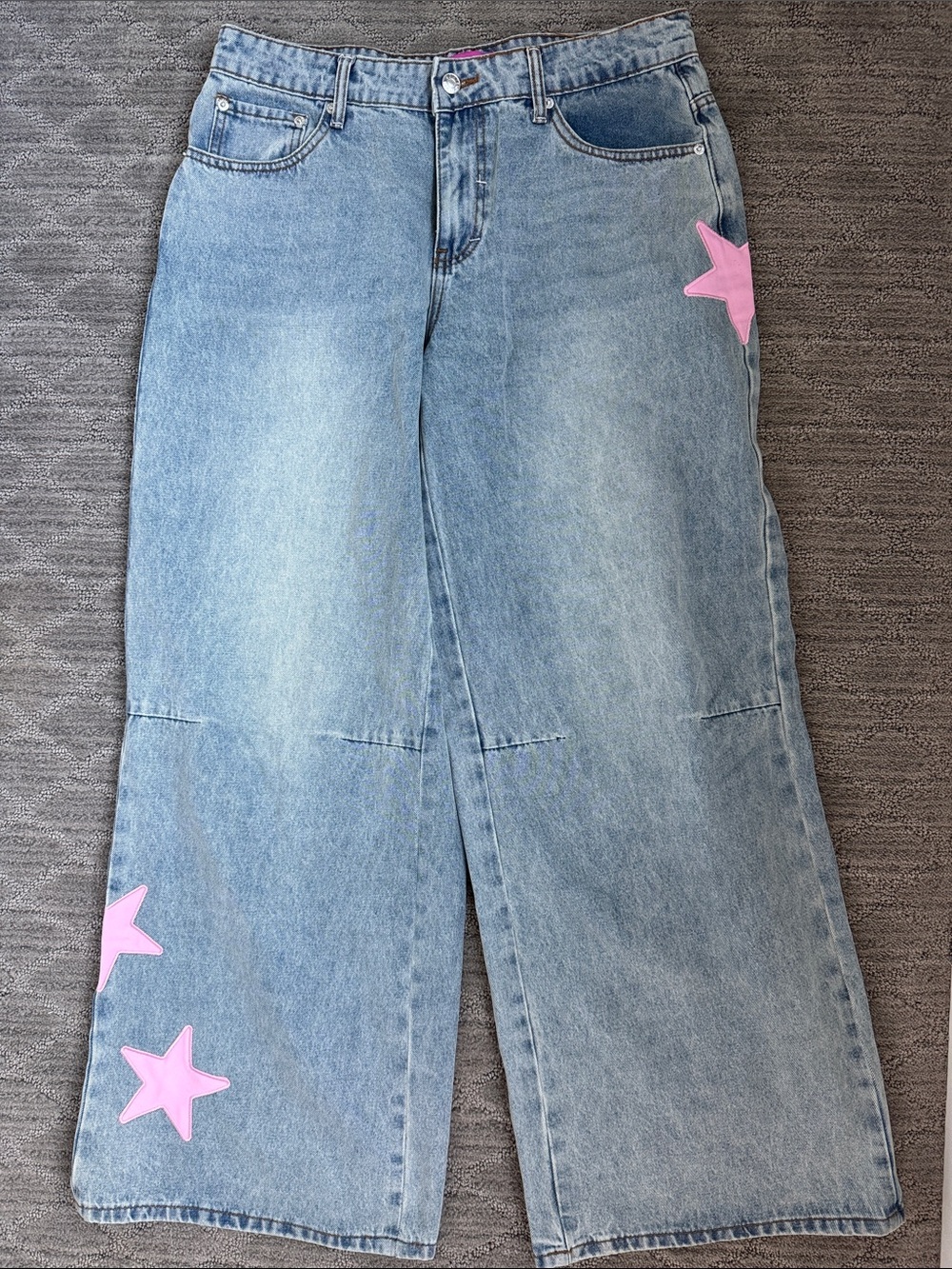 Edikted Light Blue Wide-Leg Jeans with Pink Star Appliqués